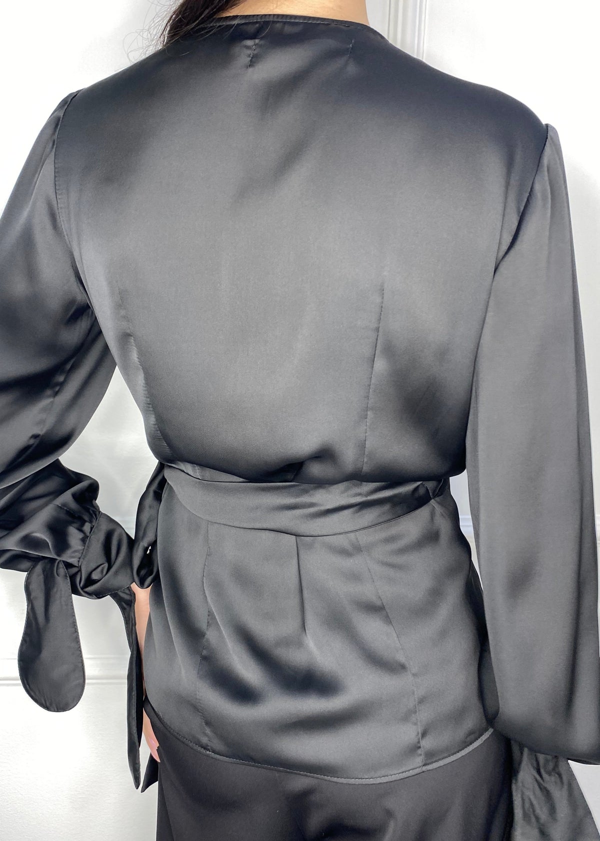 BLUSA DE SEDA CRUZADA